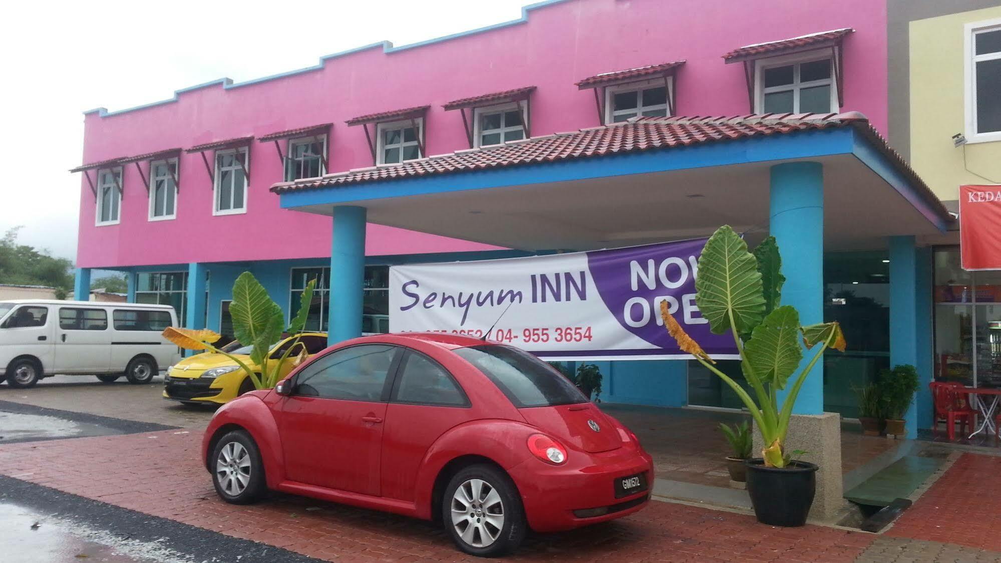 Oyo 275 Senyum Inn Pantai Cenang  Exterior photo
